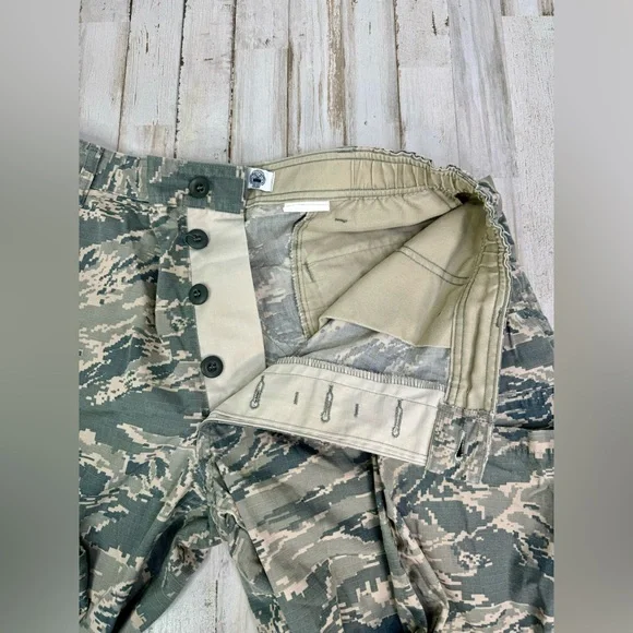 US Air Force Tactical Pants Military Mens 38x30 Green Digital Camo Cargo - Picture 8 of 12